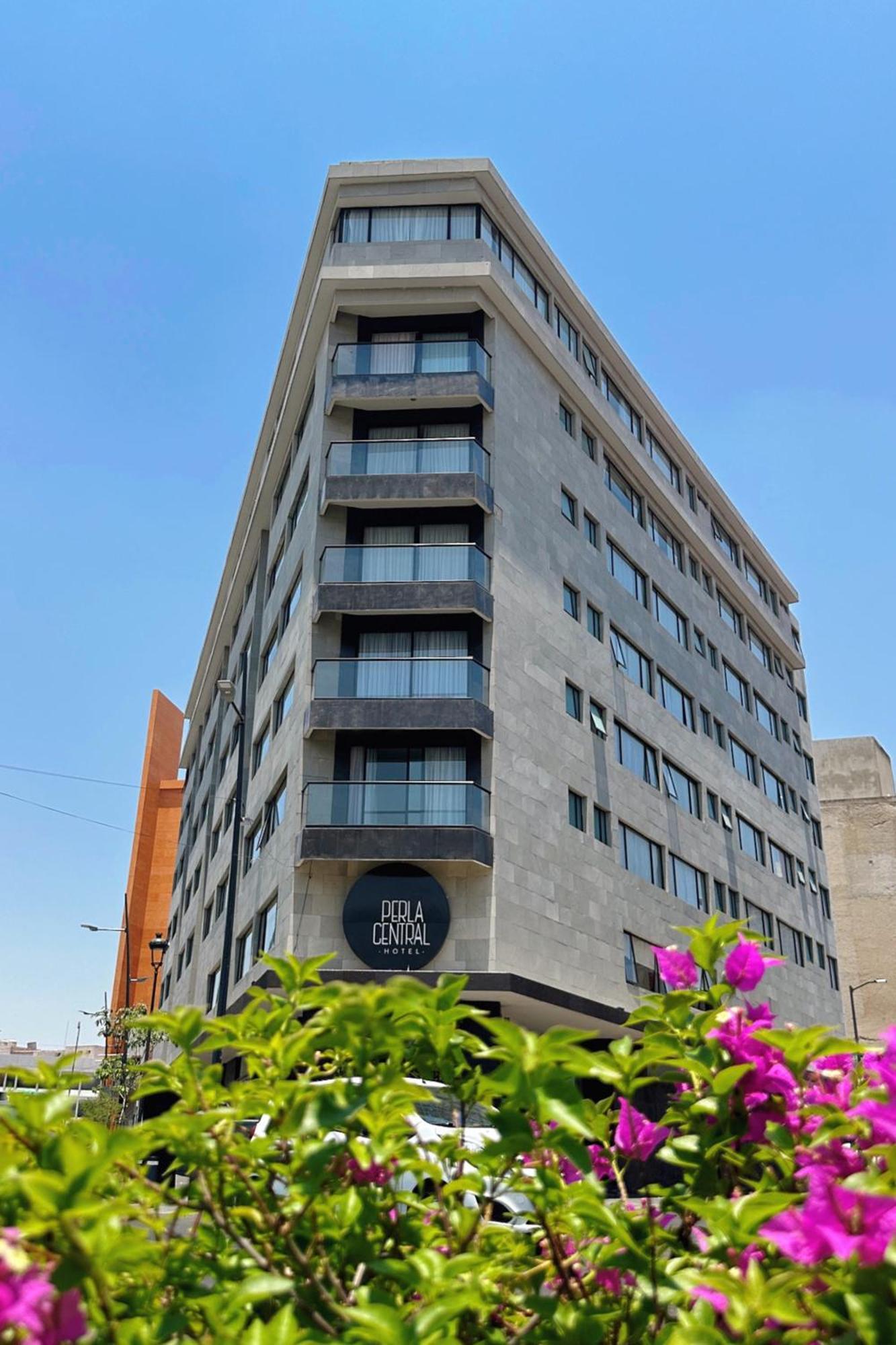 Hotel Perla Central Guadalajara Bagian luar foto